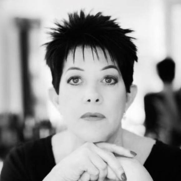 Meet your Posher, Cindy - Picture 1 of 1